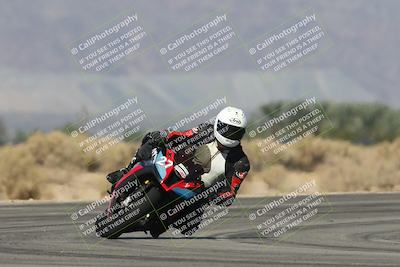 media/Oct-13-2025-Moto Forza (Mon) [[a66d839500]]/2-A Group/Session 3 (Turn 16)/